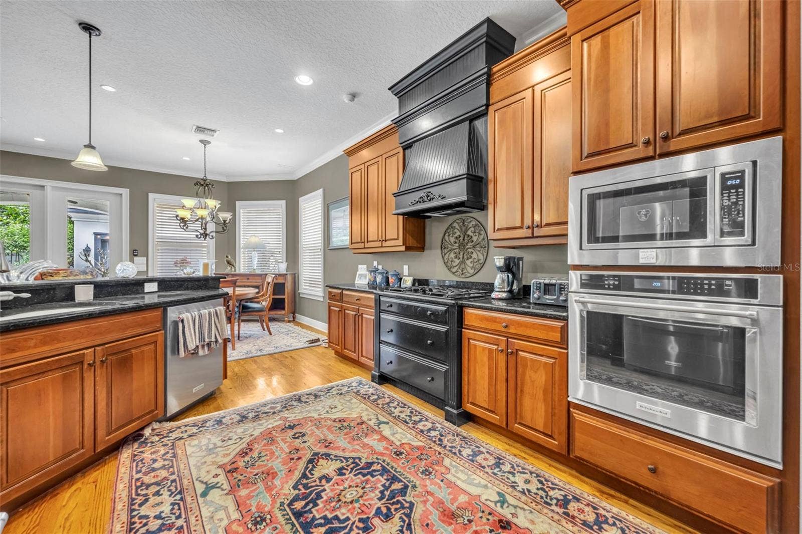 1031 GUERNSEY STREET, Orlando, FL 32804 Kitchen Aid Appliances