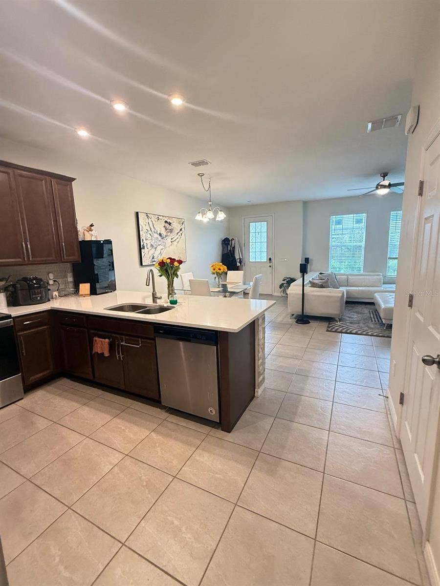 8866 HERENCIA ALY, Windermere, FL 34786 8866 HERENCIA ALY, Windermere, FL 34786