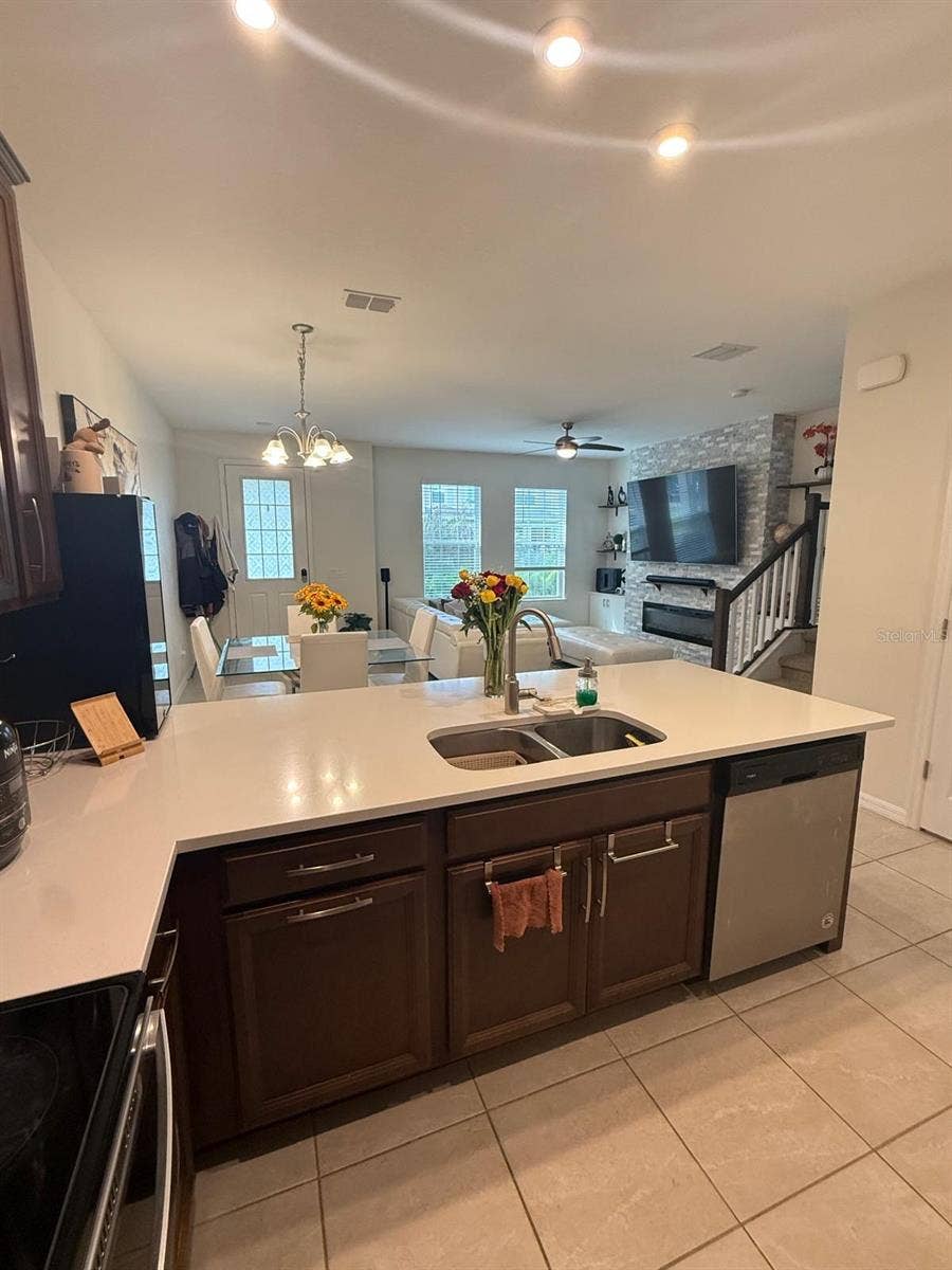 8866 HERENCIA ALY, Windermere, FL 34786 8866 HERENCIA ALY, Windermere, FL 34786