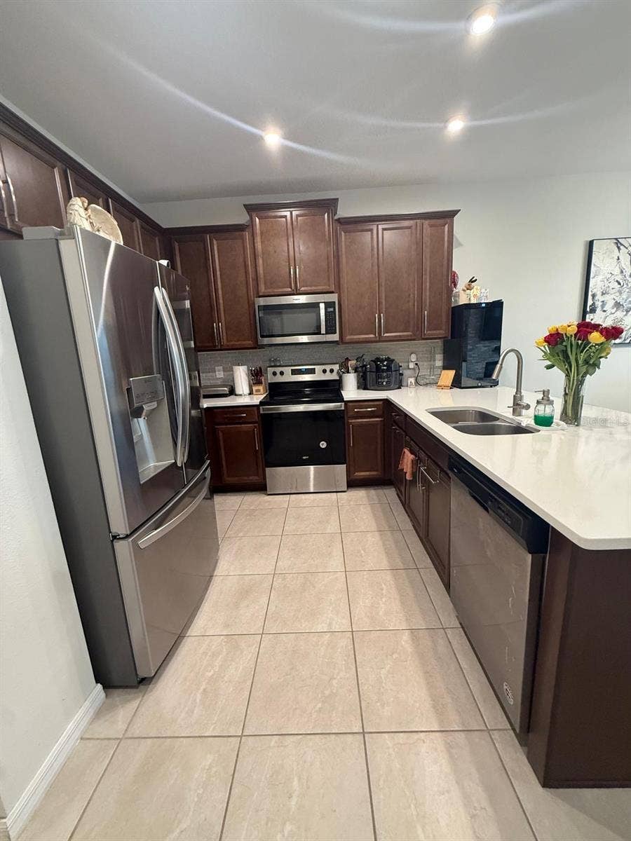 8866 HERENCIA ALY, Windermere, FL 34786 8866 HERENCIA ALY, Windermere, FL 34786