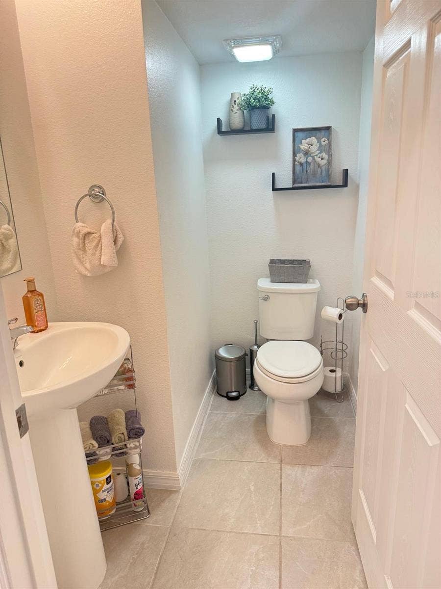 8866 HERENCIA ALY, Windermere, FL 34786 8866 HERENCIA ALY, Windermere, FL 34786