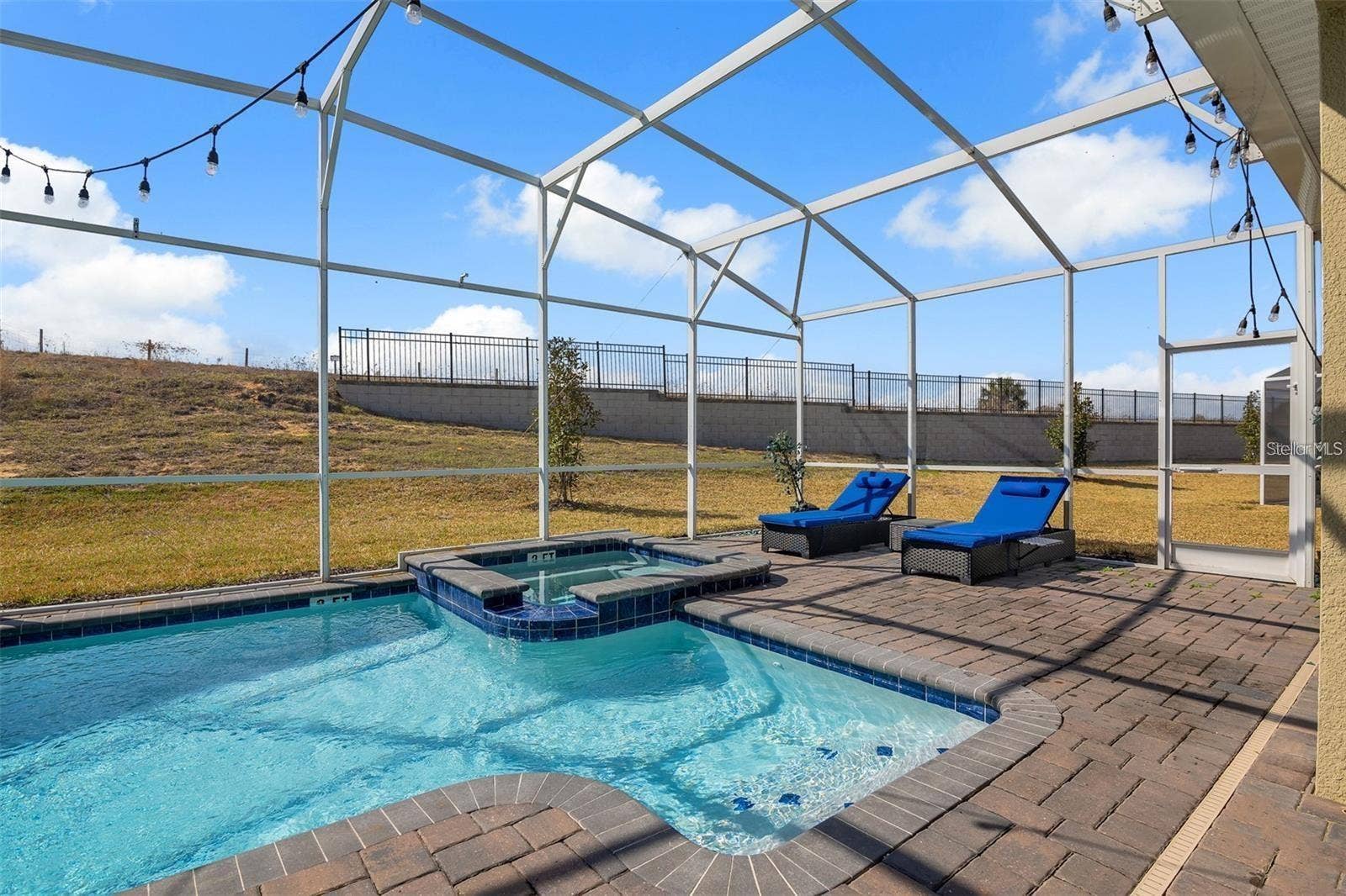 9084 SOMMERSET HILLS DRIVE, Davenport, FL 33896 9084 SOMMERSET HILLS DRIVE, Davenport, FL 33896