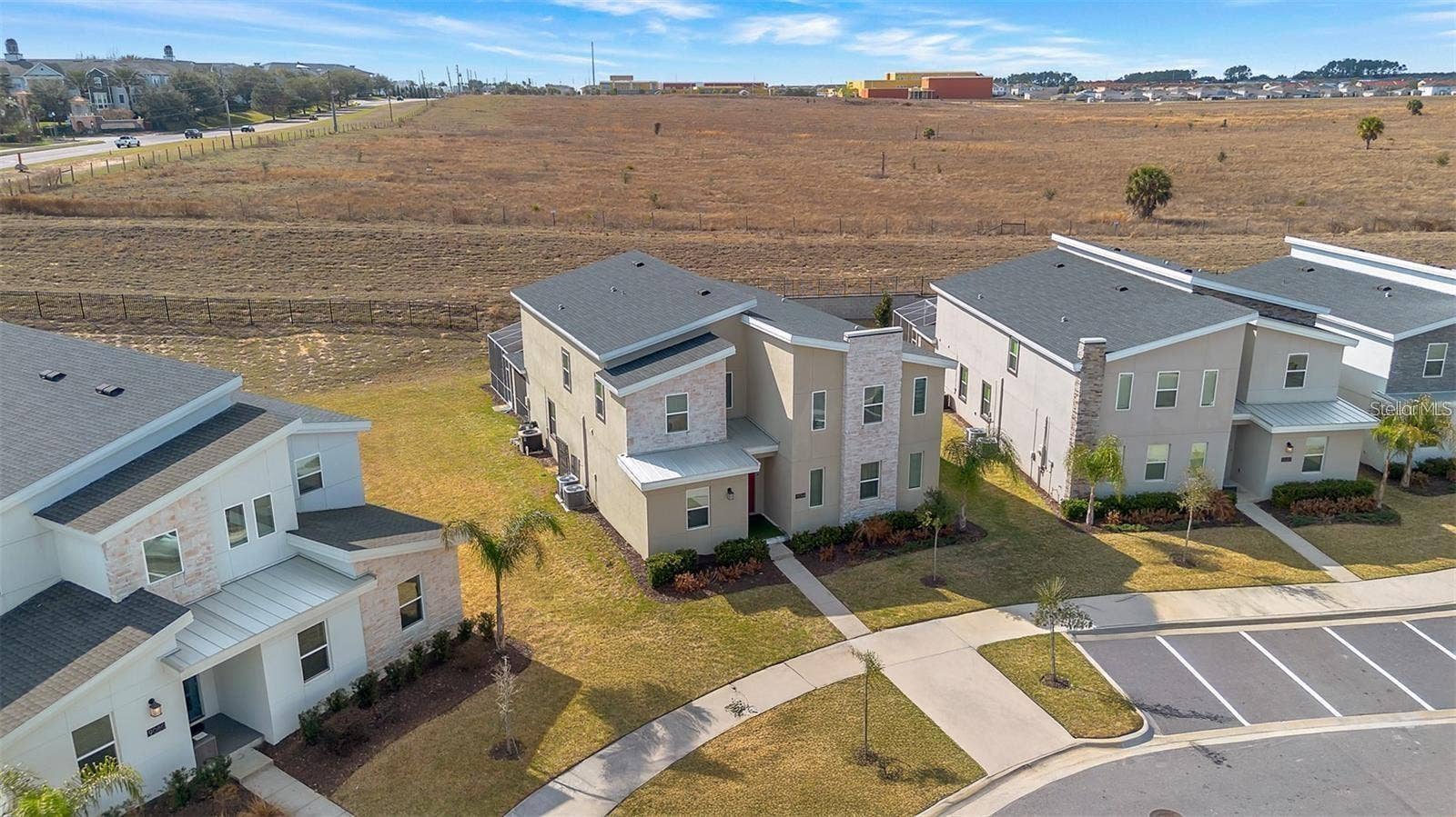 9084 SOMMERSET HILLS DRIVE, Davenport, FL 33896 9084 SOMMERSET HILLS DRIVE, Davenport, FL 33896