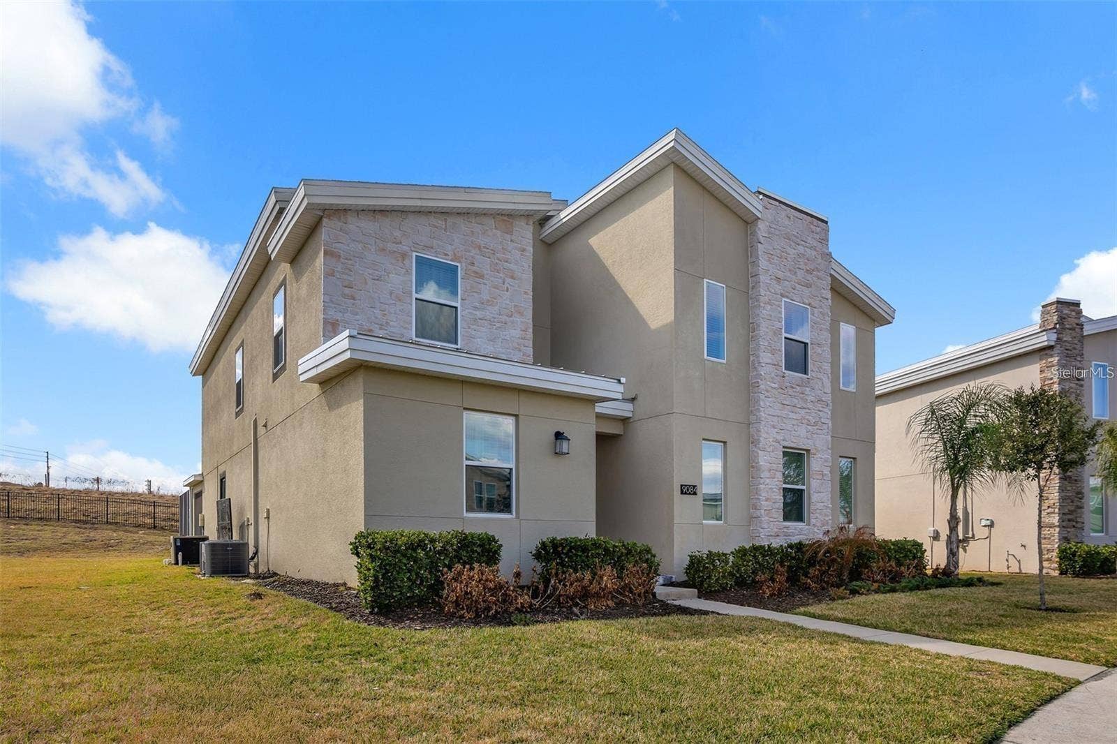 9084 SOMMERSET HILLS DRIVE, Davenport, FL 33896 9084 SOMMERSET HILLS DRIVE, Davenport, FL 33896