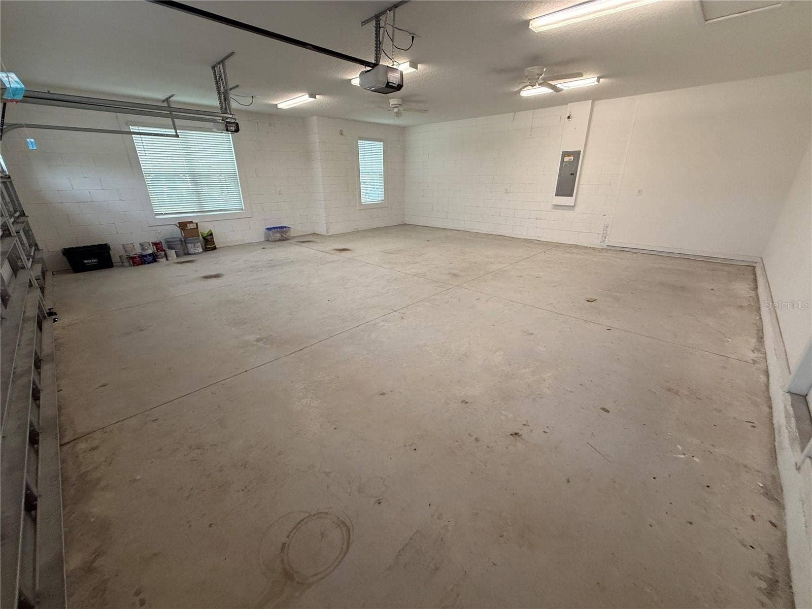 15363 WILLOW RIDGE DRIVE, Montverde, FL 34756 Huge 900 sq ft garage