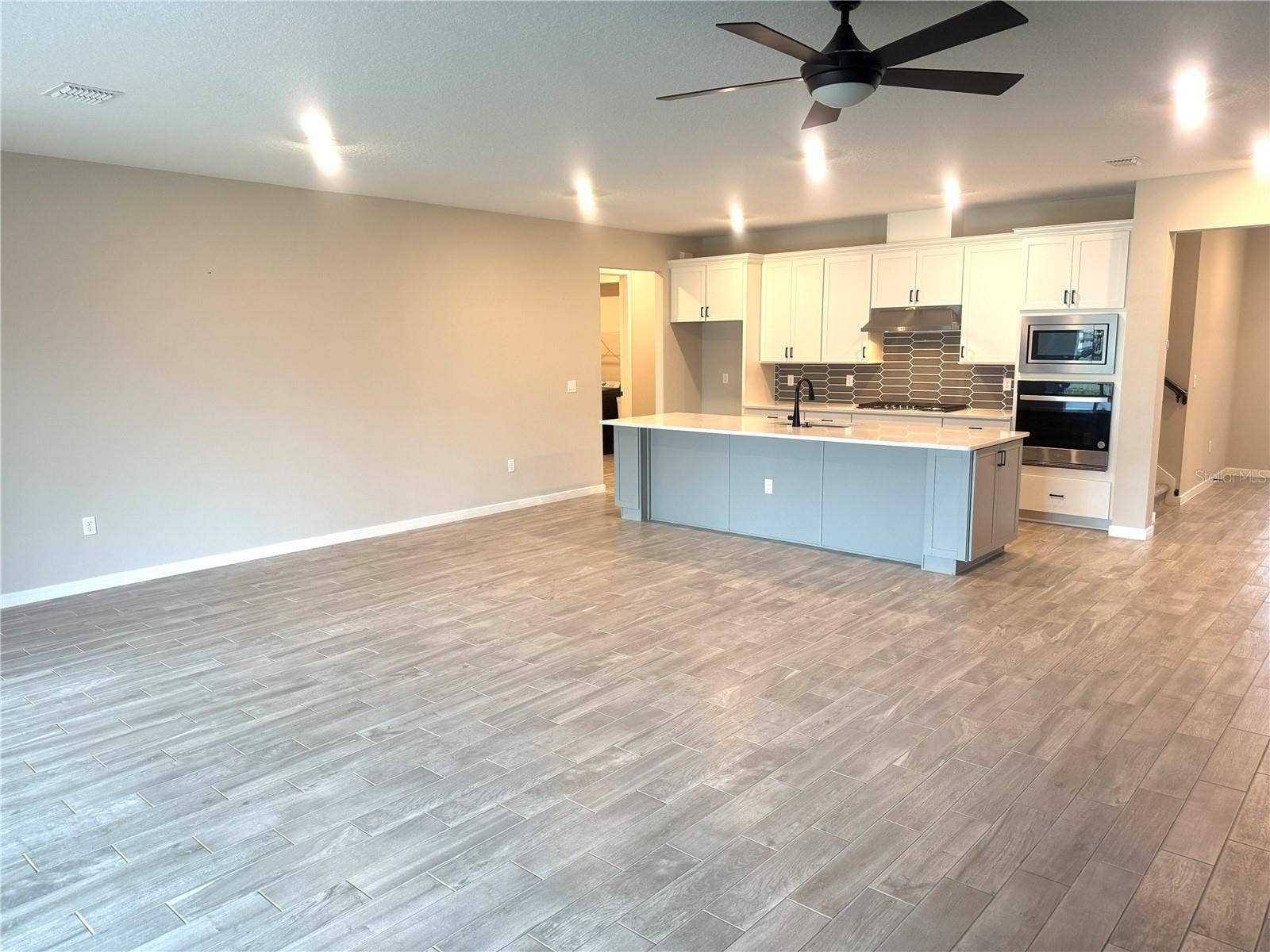 15363 WILLOW RIDGE DRIVE, Montverde, FL 34756 Family Room