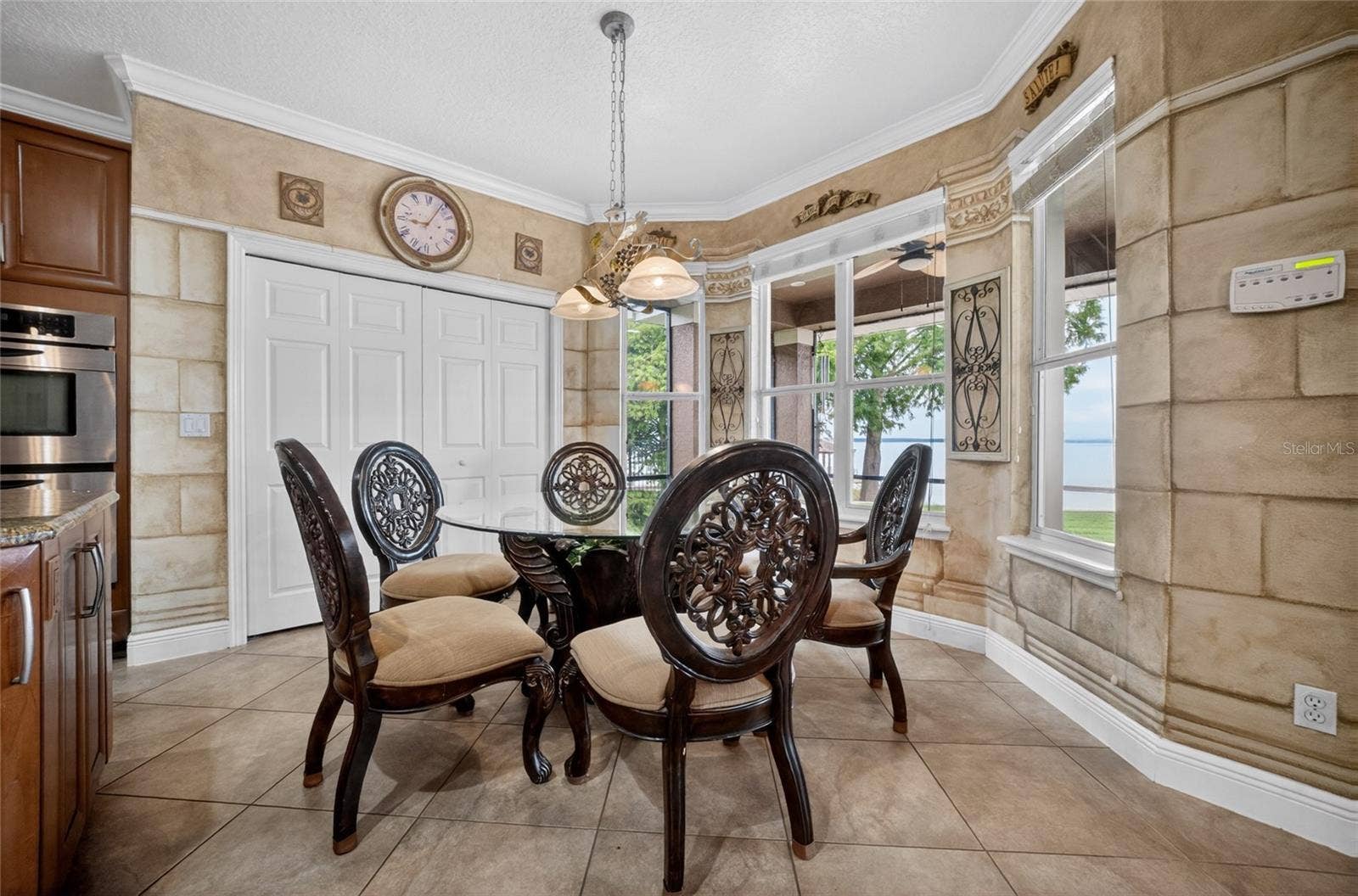 279 ZACHARY WADE STREET, Winter Garden, FL 34787 Dining area with spectactular views of the lake too