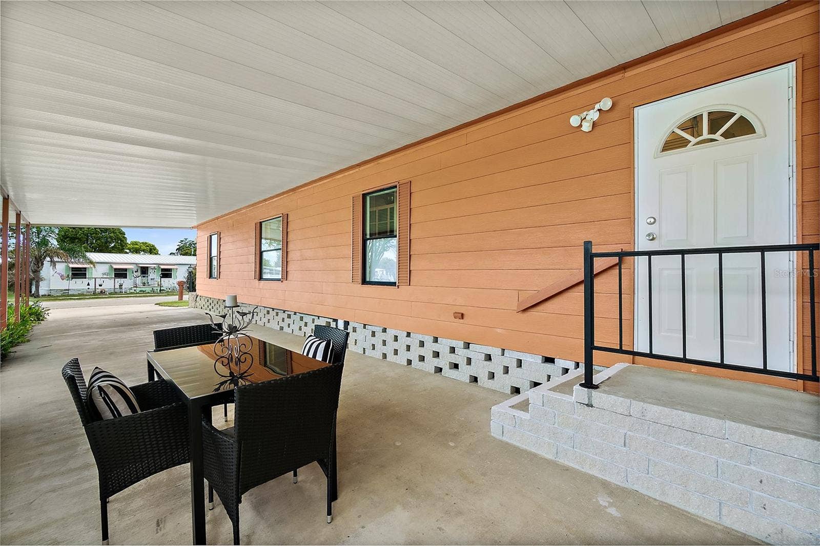 727 ROLLING HILLS DRIVE, Port Orange, FL 32129 727 ROLLING HILLS DRIVE, Port Orange, FL 32129