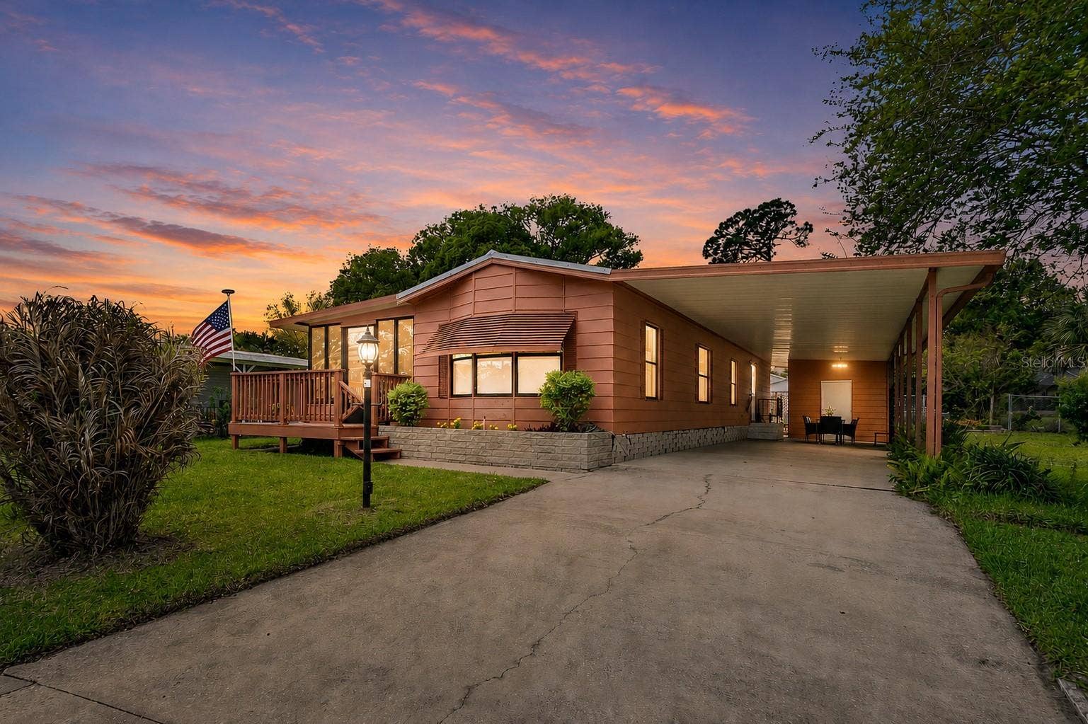 727 ROLLING HILLS DRIVE, Port Orange, FL 32129 727 ROLLING HILLS DRIVE, Port Orange, FL 32129
