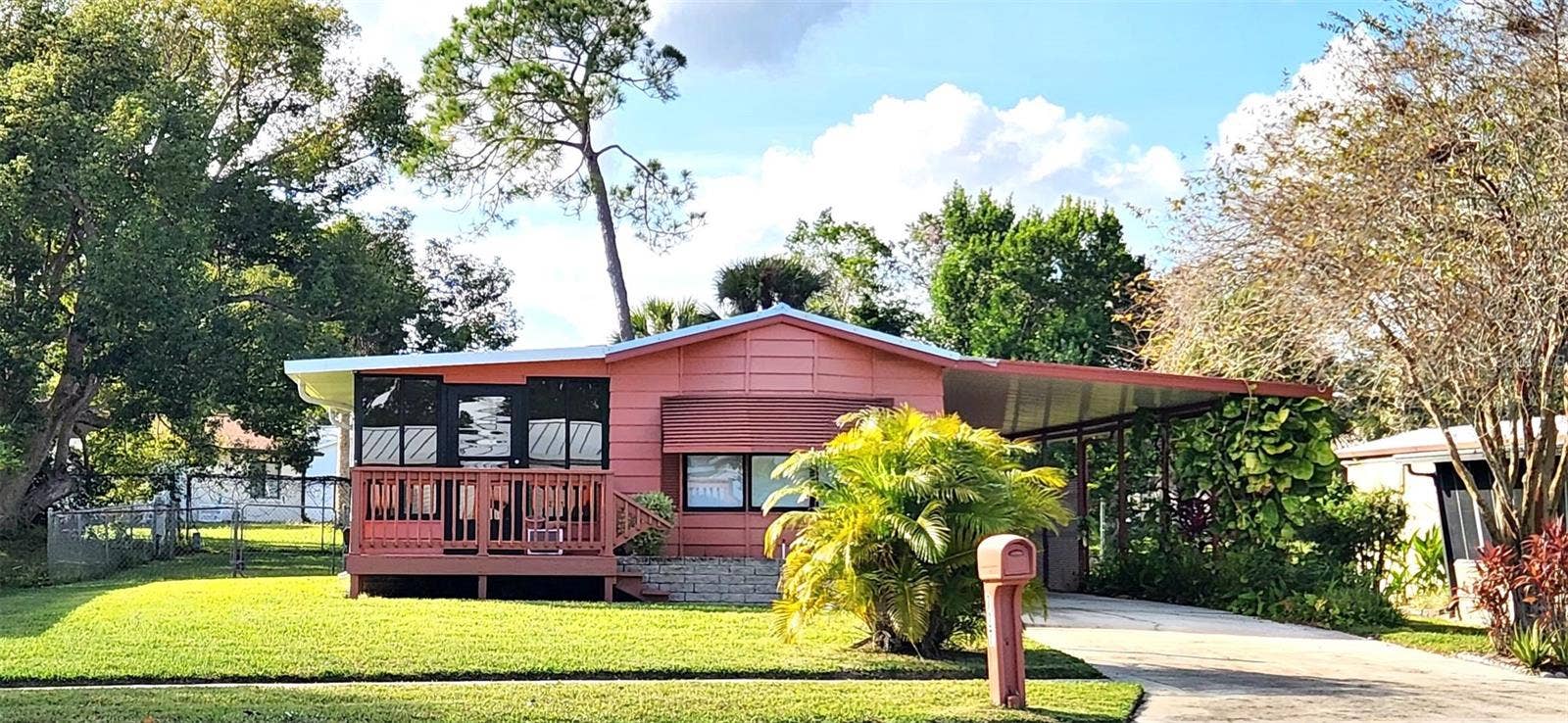 727 ROLLING HILLS DRIVE, Port Orange, FL 32129 727 ROLLING HILLS DRIVE, Port Orange, FL 32129