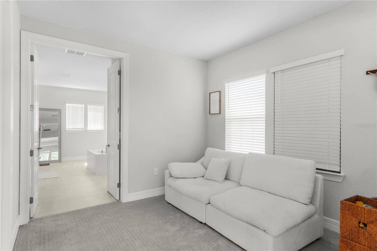 325 CRYSTAL WOOD DRIVE, Winter Garden, FL 34787 325 CRYSTAL WOOD DRIVE, Winter Garden, FL 34787