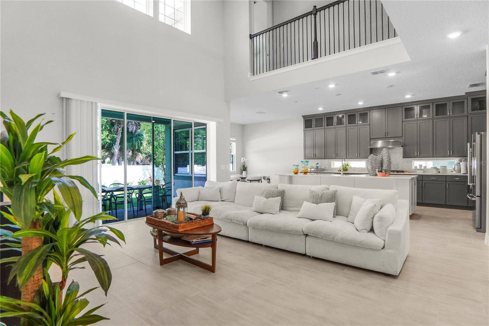 325 CRYSTAL WOOD DRIVE, Winter Garden, FL 34787 325 CRYSTAL WOOD DRIVE, Winter Garden, FL 34787