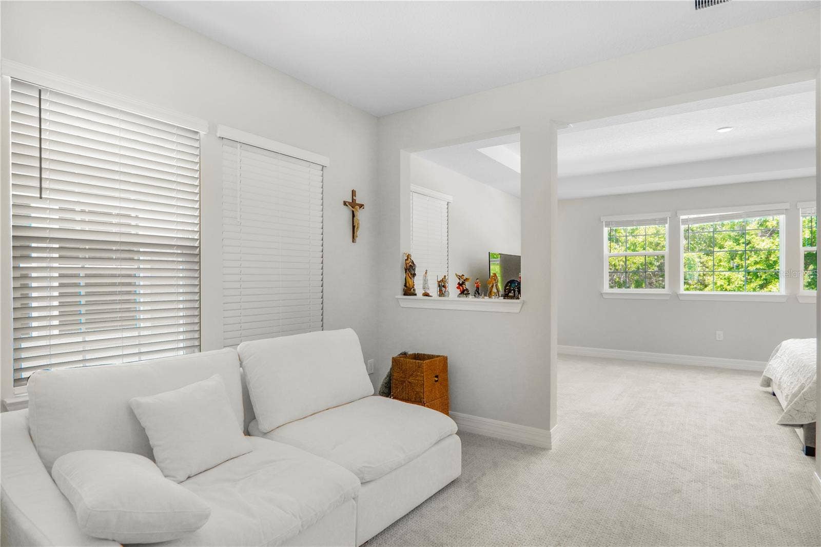 325 CRYSTAL WOOD DRIVE, Winter Garden, FL 34787 325 CRYSTAL WOOD DRIVE, Winter Garden, FL 34787