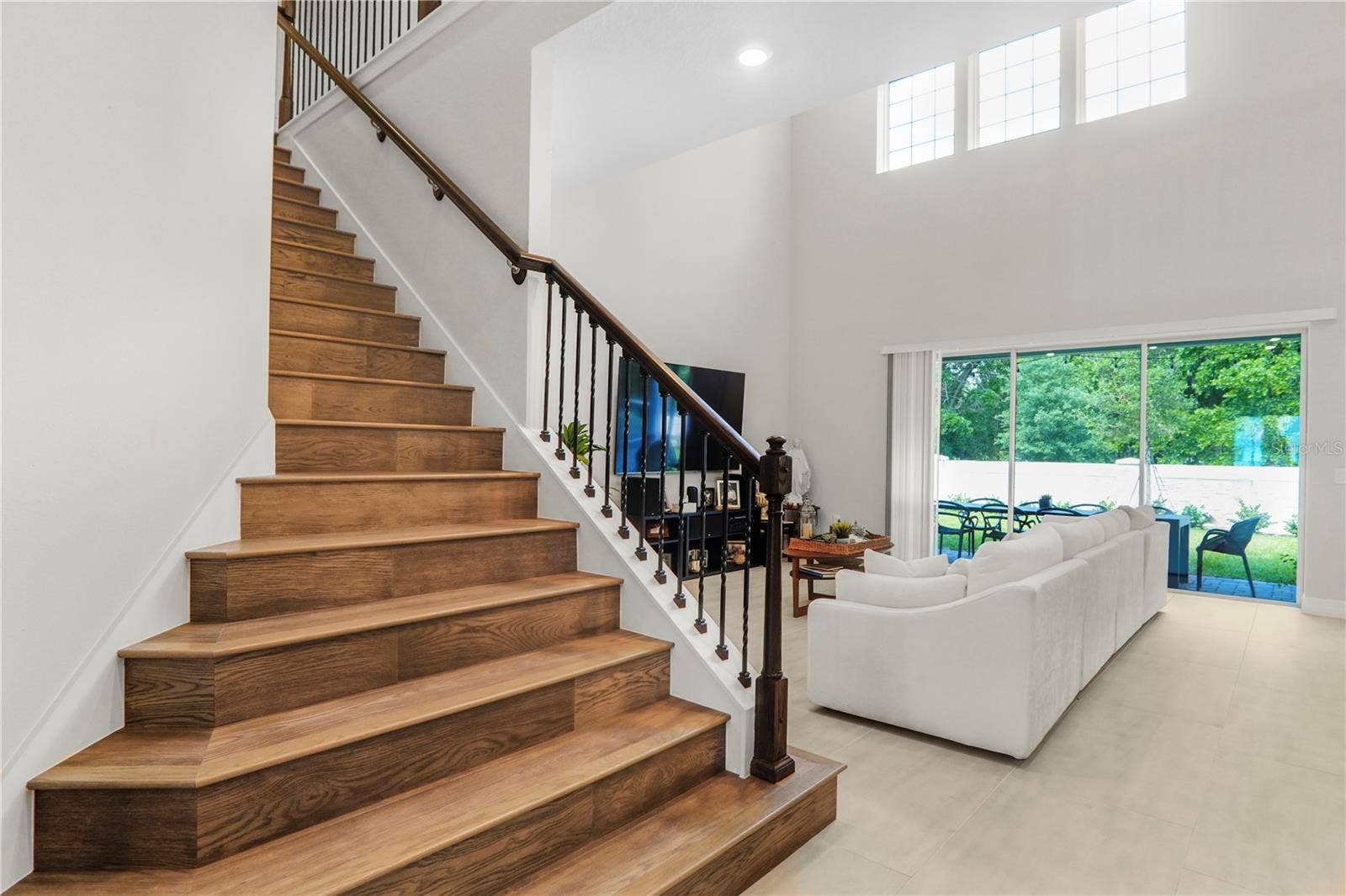 325 CRYSTAL WOOD DRIVE, Winter Garden, FL 34787 325 CRYSTAL WOOD DRIVE, Winter Garden, FL 34787