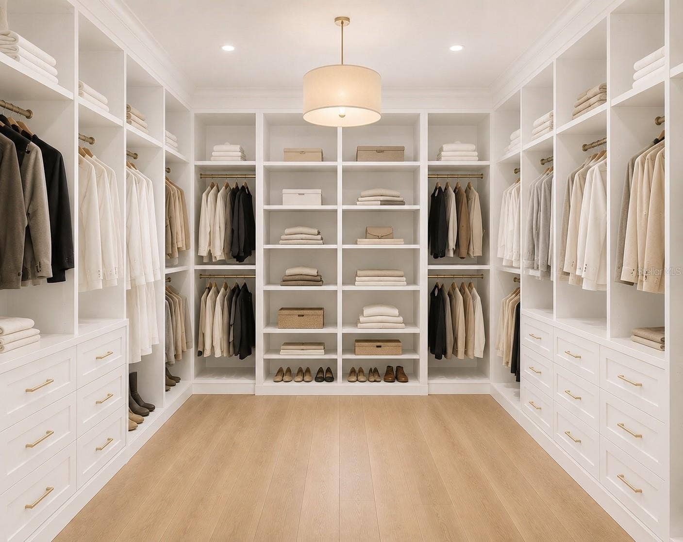 938 ENCLAVE PLACE, Winter Park, FL 32792 primary closet inspiration