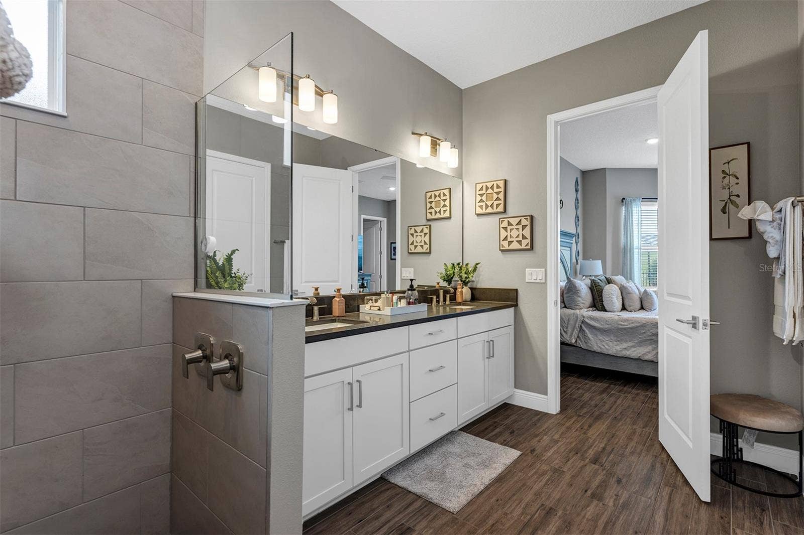 16136 VOLTERRA POINT, Bella Collina, FL 34756 Primary bath