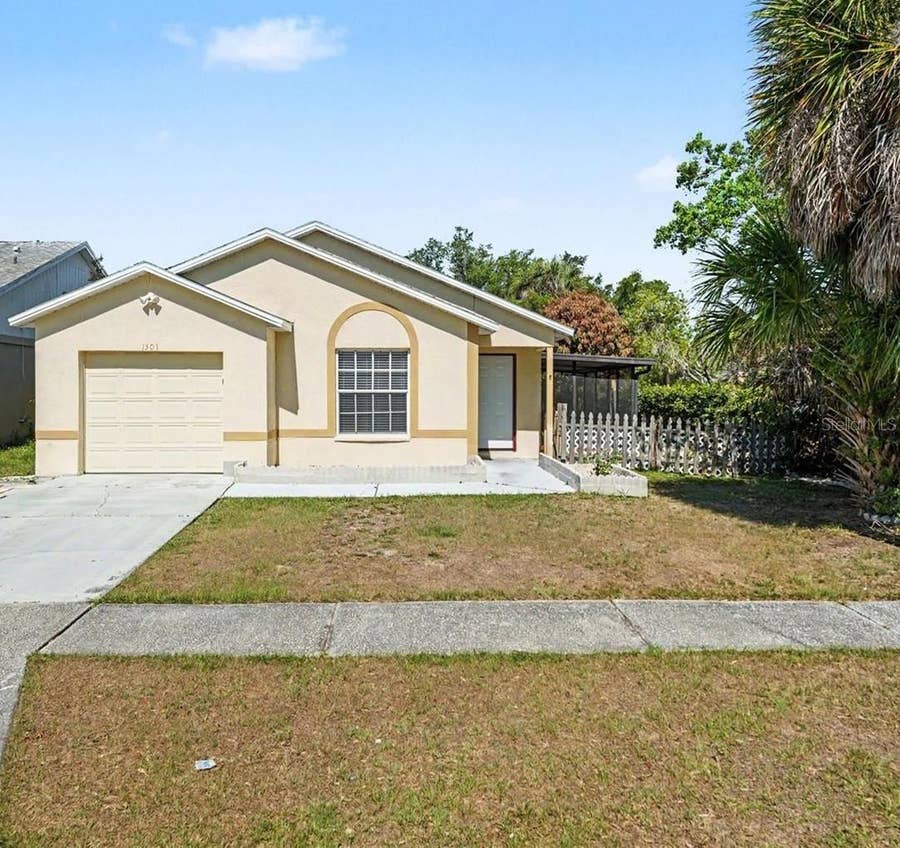 Property photo for 1301 MOHRLAKE DRIVE, Brandon, FL