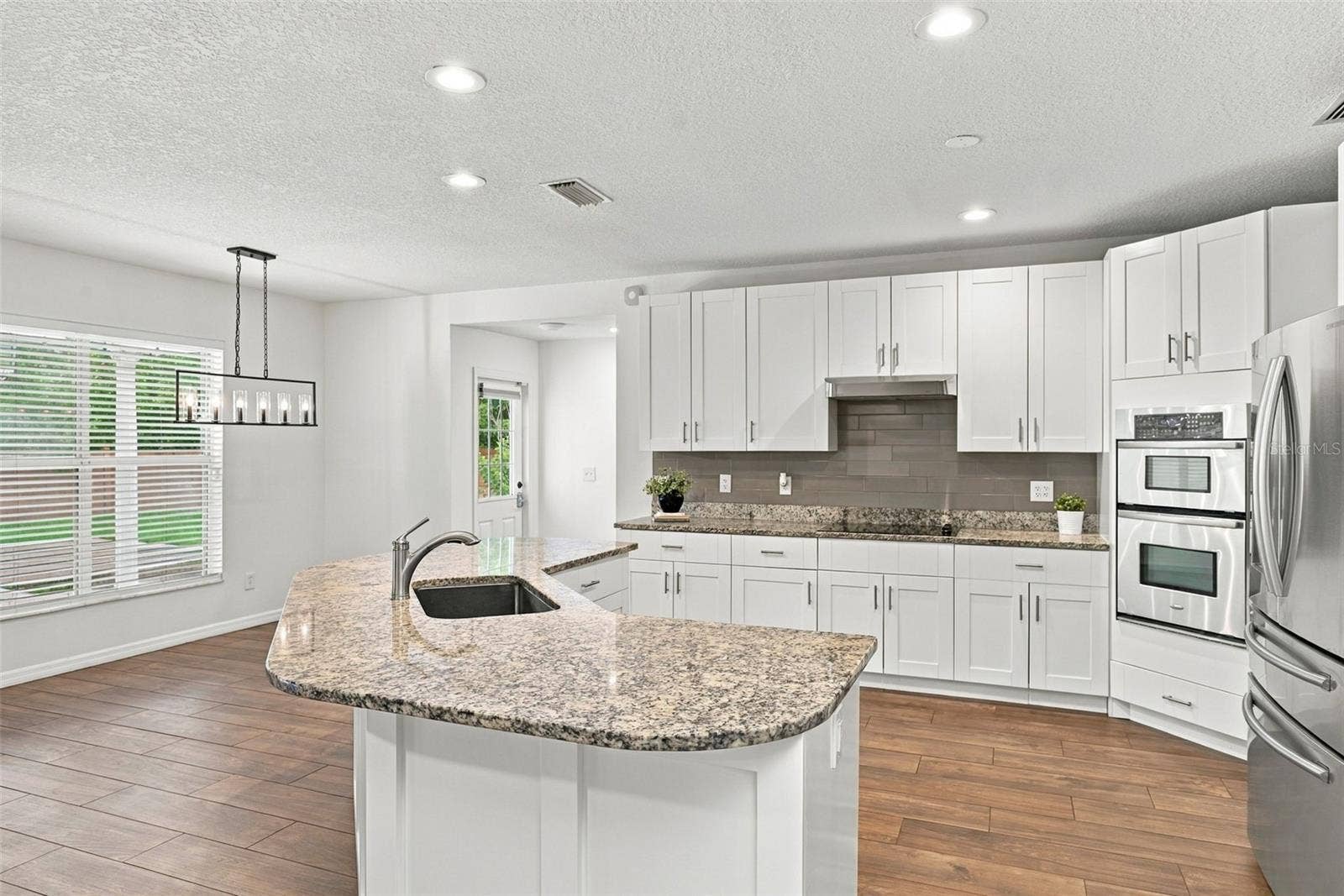 1349 VALLEY PINE CIRCLE, Apopka, FL 32712 1349 VALLEY PINE CIRCLE, Apopka, FL 32712