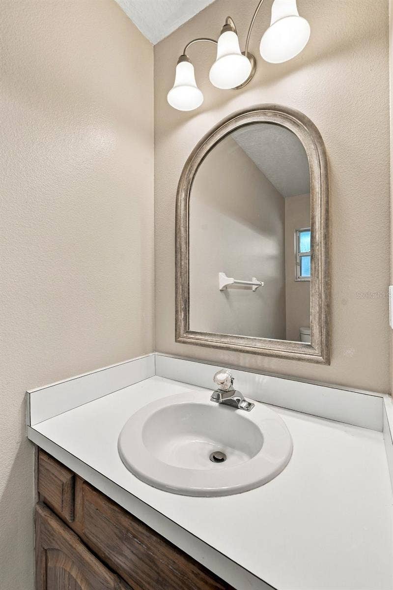 1349 VALLEY PINE CIRCLE, Apopka, FL 32712 1349 VALLEY PINE CIRCLE, Apopka, FL 32712
