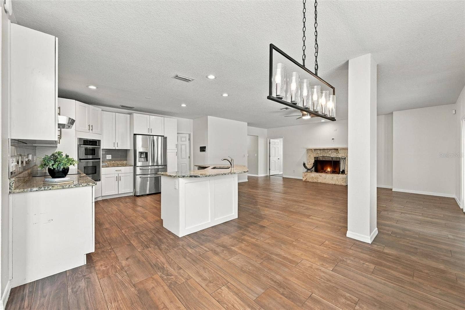 1349 VALLEY PINE CIRCLE, Apopka, FL 32712 1349 VALLEY PINE CIRCLE, Apopka, FL 32712
