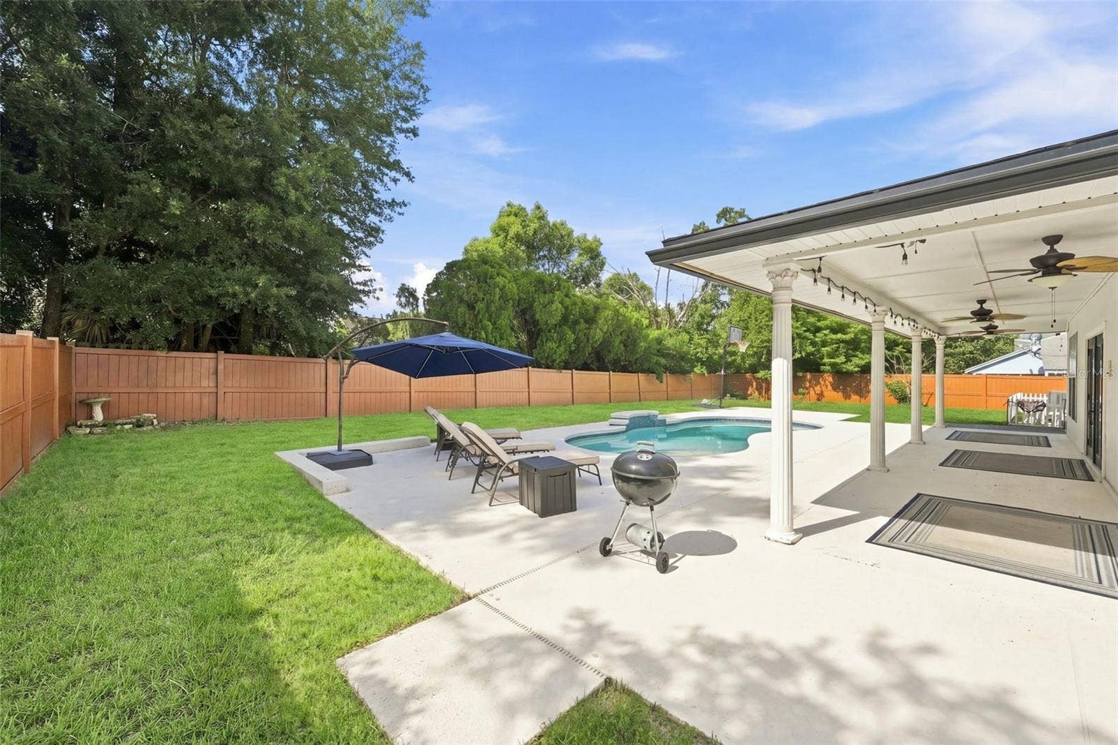 1349 VALLEY PINE CIRCLE, Apopka, FL 32712 oversized backyard