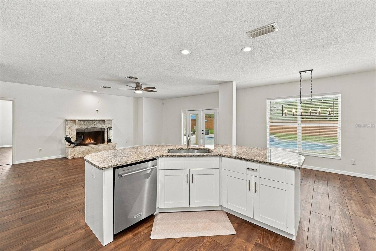 1349 VALLEY PINE CIRCLE, Apopka, FL 32712 1349 VALLEY PINE CIRCLE, Apopka, FL 32712