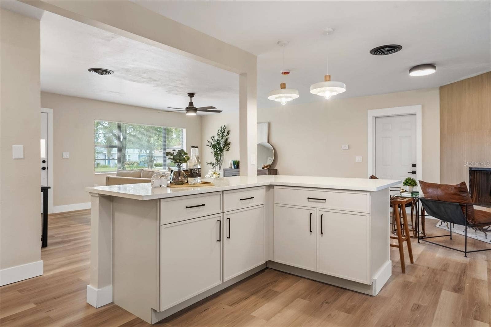 1348 RADCLYFFE ROAD, Orlando, FL 32804 1348 RADCLYFFE ROAD, Orlando, FL 32804