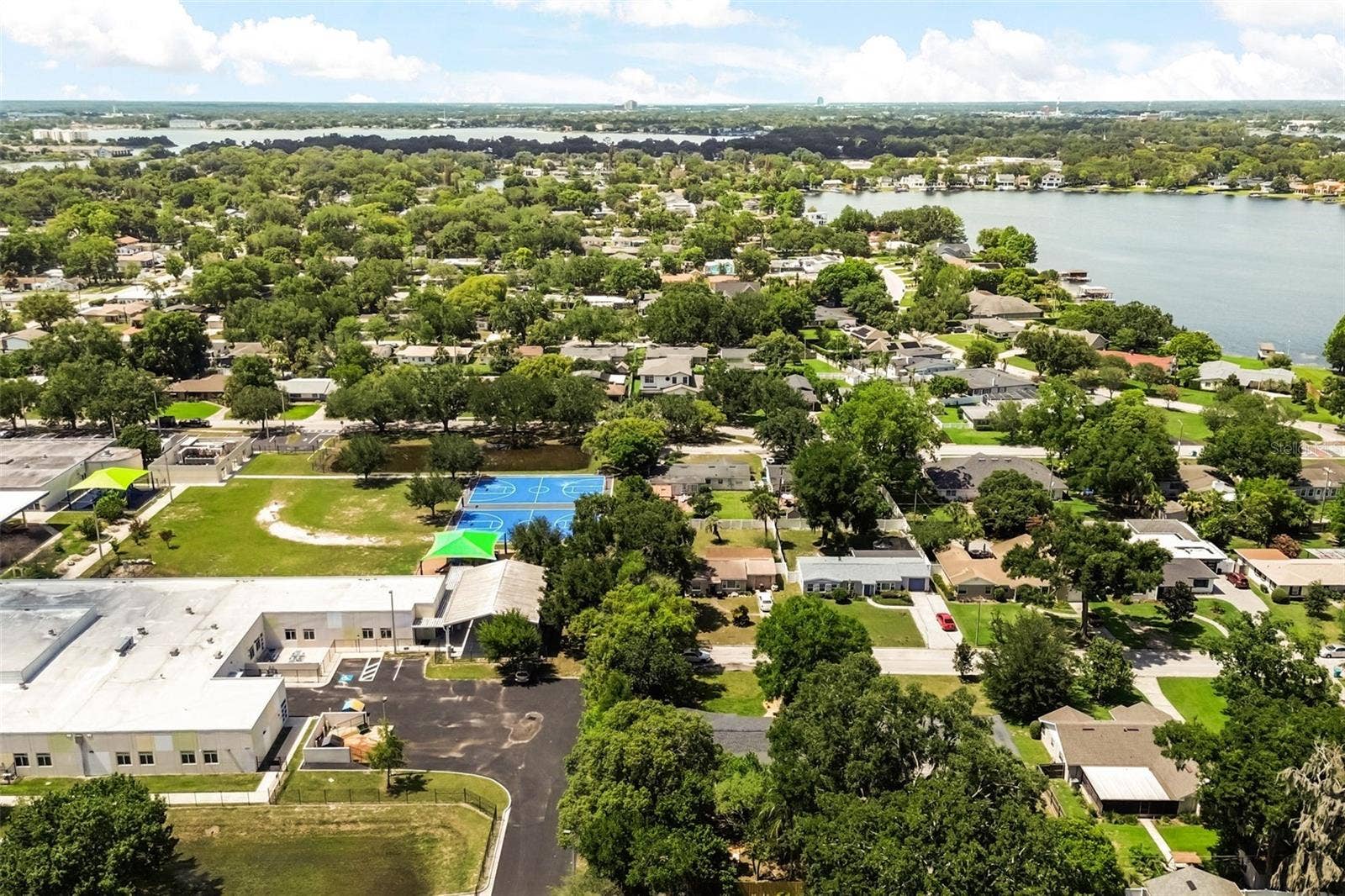 1348 RADCLYFFE ROAD, Orlando, FL 32804 1348 RADCLYFFE ROAD, Orlando, FL 32804