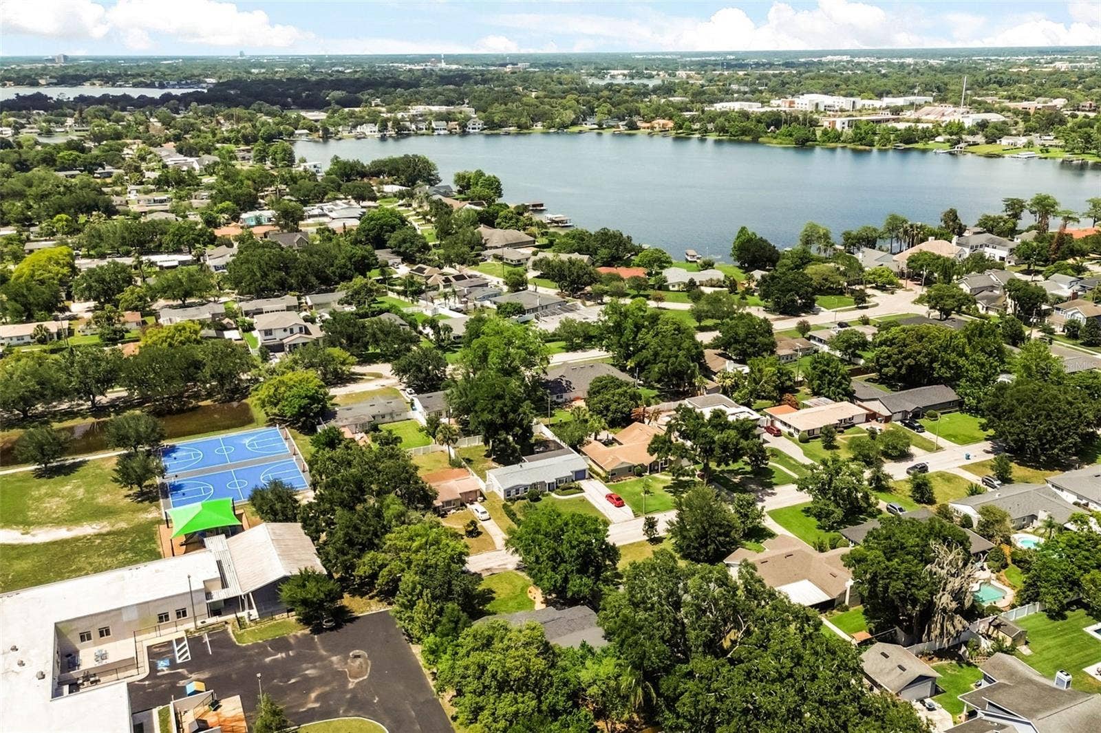 1348 RADCLYFFE ROAD, Orlando, FL 32804 1348 RADCLYFFE ROAD, Orlando, FL 32804