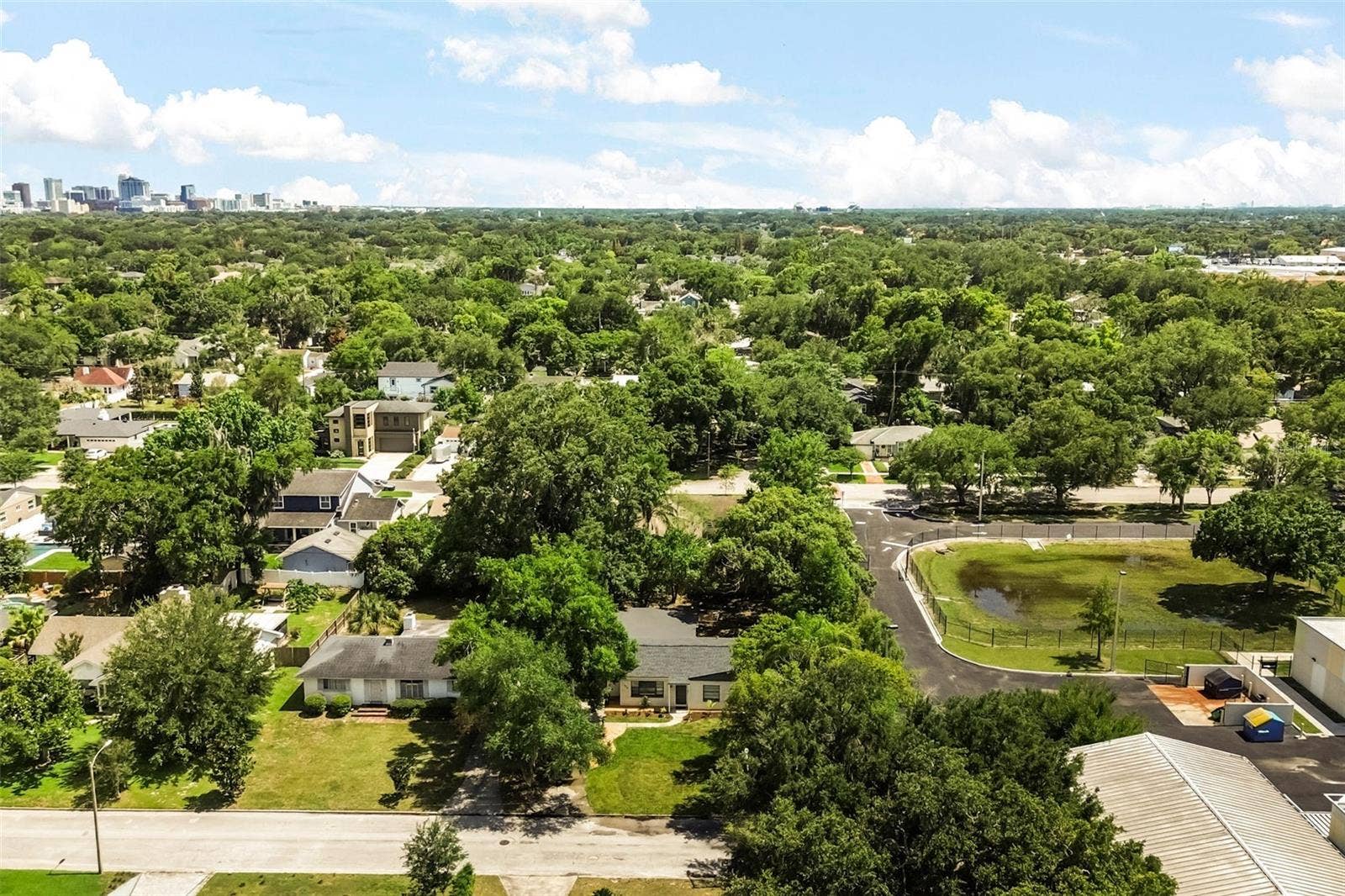 1348 RADCLYFFE ROAD, Orlando, FL 32804 1348 RADCLYFFE ROAD, Orlando, FL 32804