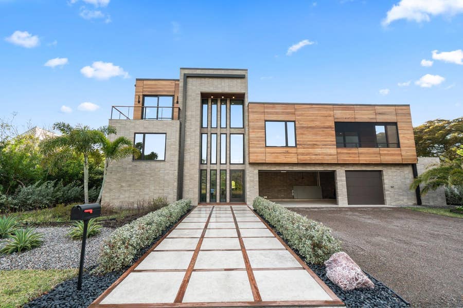 Property photo for 2945 PYRULA DRIVE, Longboat Key, FL