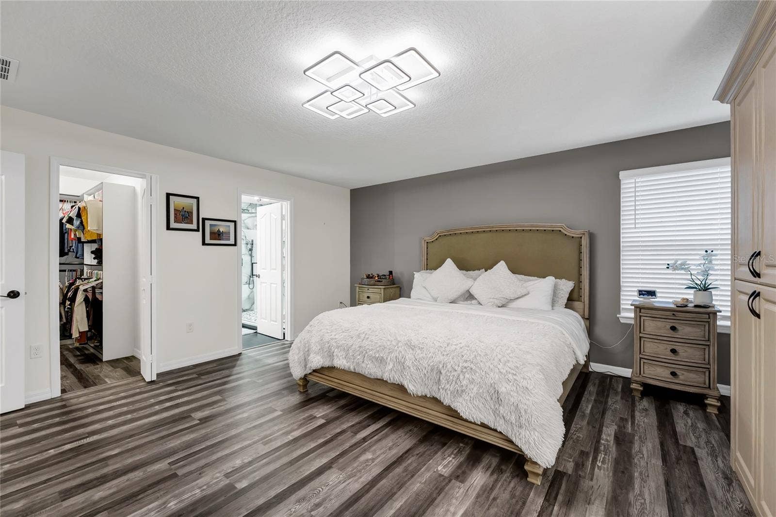 8806 TATARA STREET, Orlando, FL 32836 8806 TATARA STREET, Orlando, FL 32836