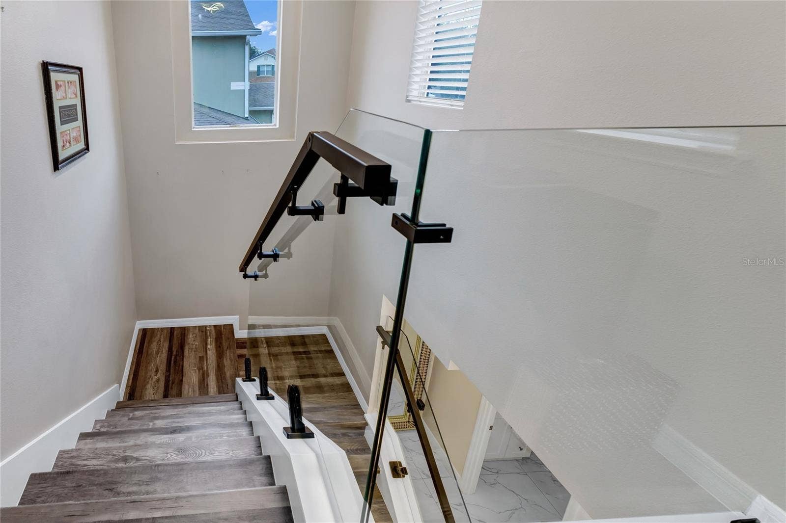 8806 TATARA STREET, Orlando, FL 32836 8806 TATARA STREET, Orlando, FL 32836
