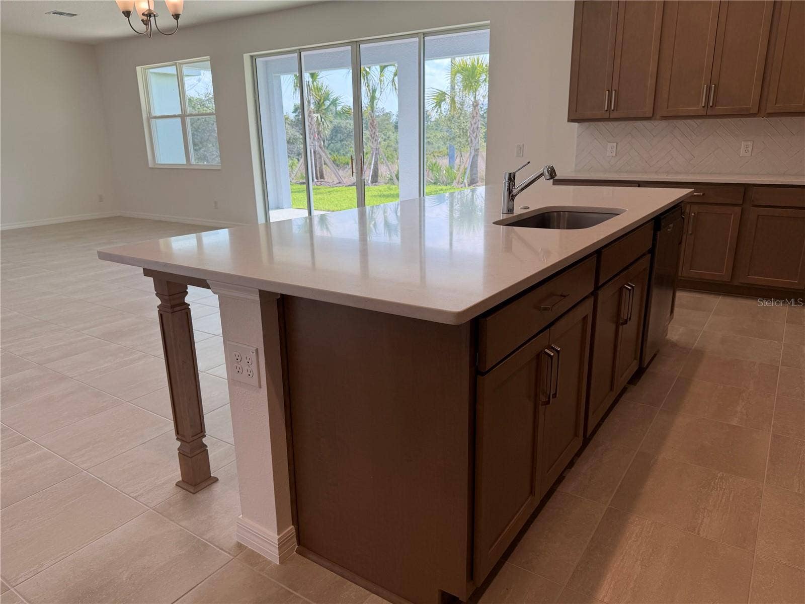 756 FARFIELDS STREET, Deland, FL 32724 756 FARFIELDS STREET, Deland, FL 32724
