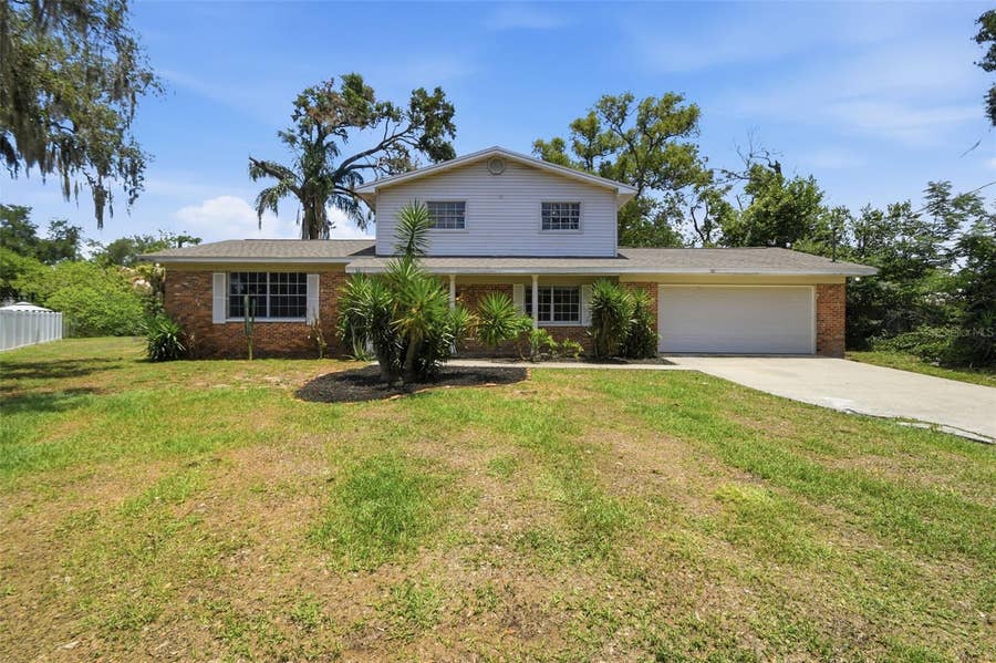 Property photo for 706 WESTWOOD CIRCLE, Brandon, FL