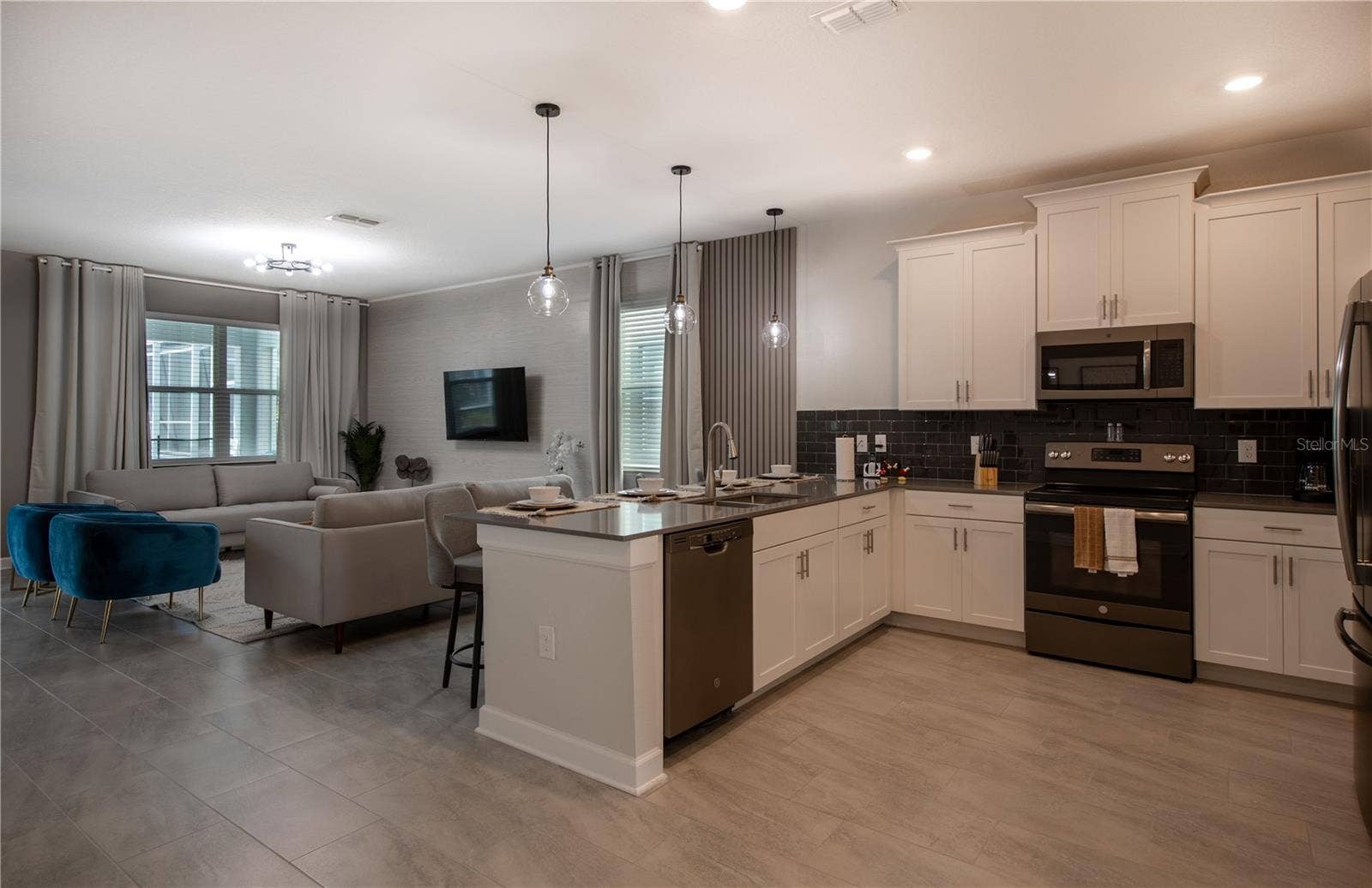 840 DROP SHOT DRIVE, Davenport, FL 33896 840 DROP SHOT DRIVE, Davenport, FL 33896