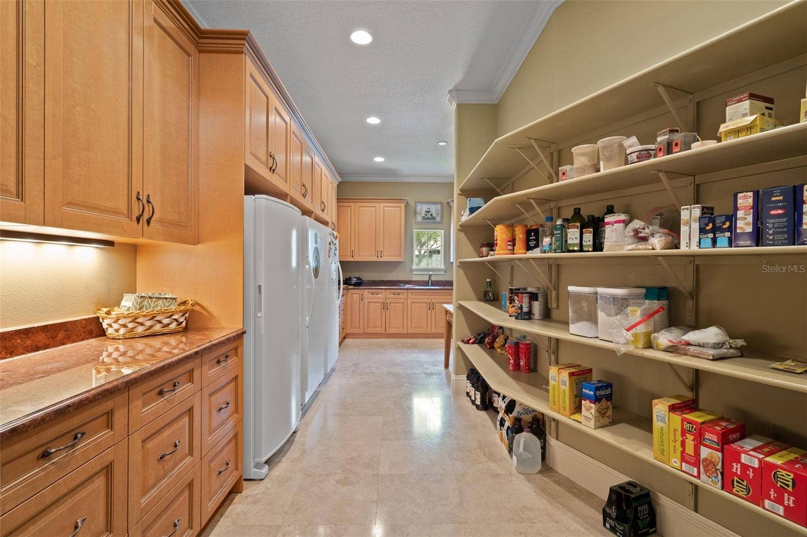 3540 LEGACY HILLS COURT, Longwood, FL 32779 pantry