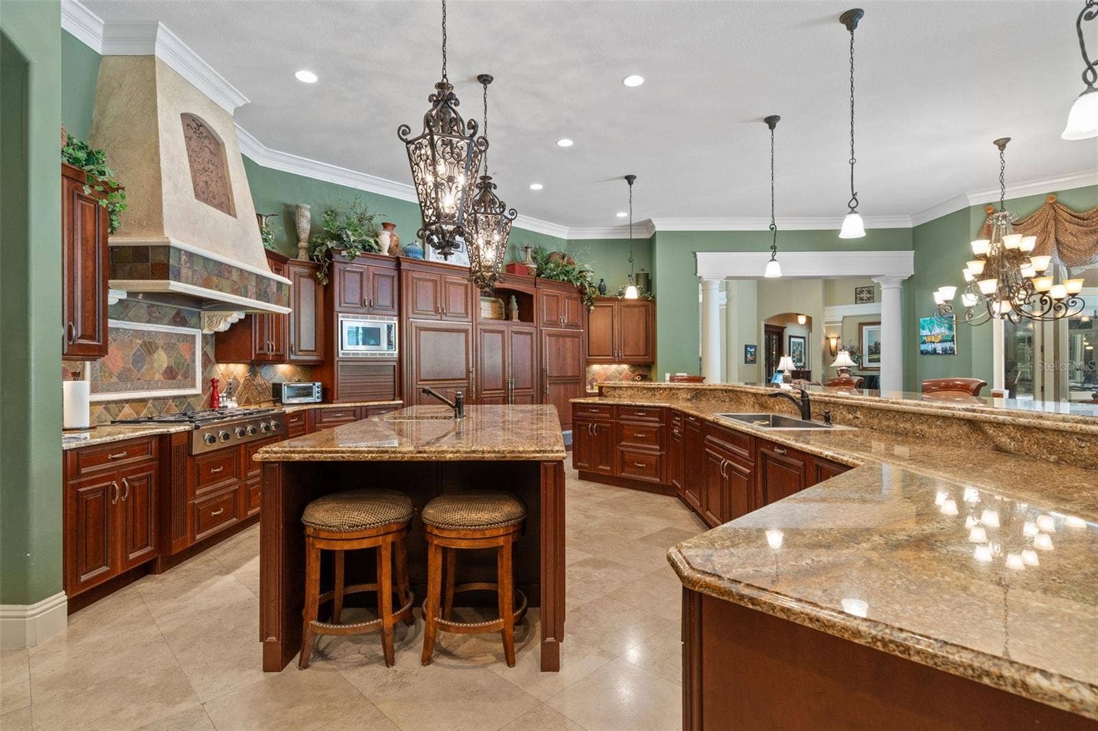 3540 LEGACY HILLS COURT, Longwood, FL 32779 3540 LEGACY HILLS COURT, Longwood, FL 32779