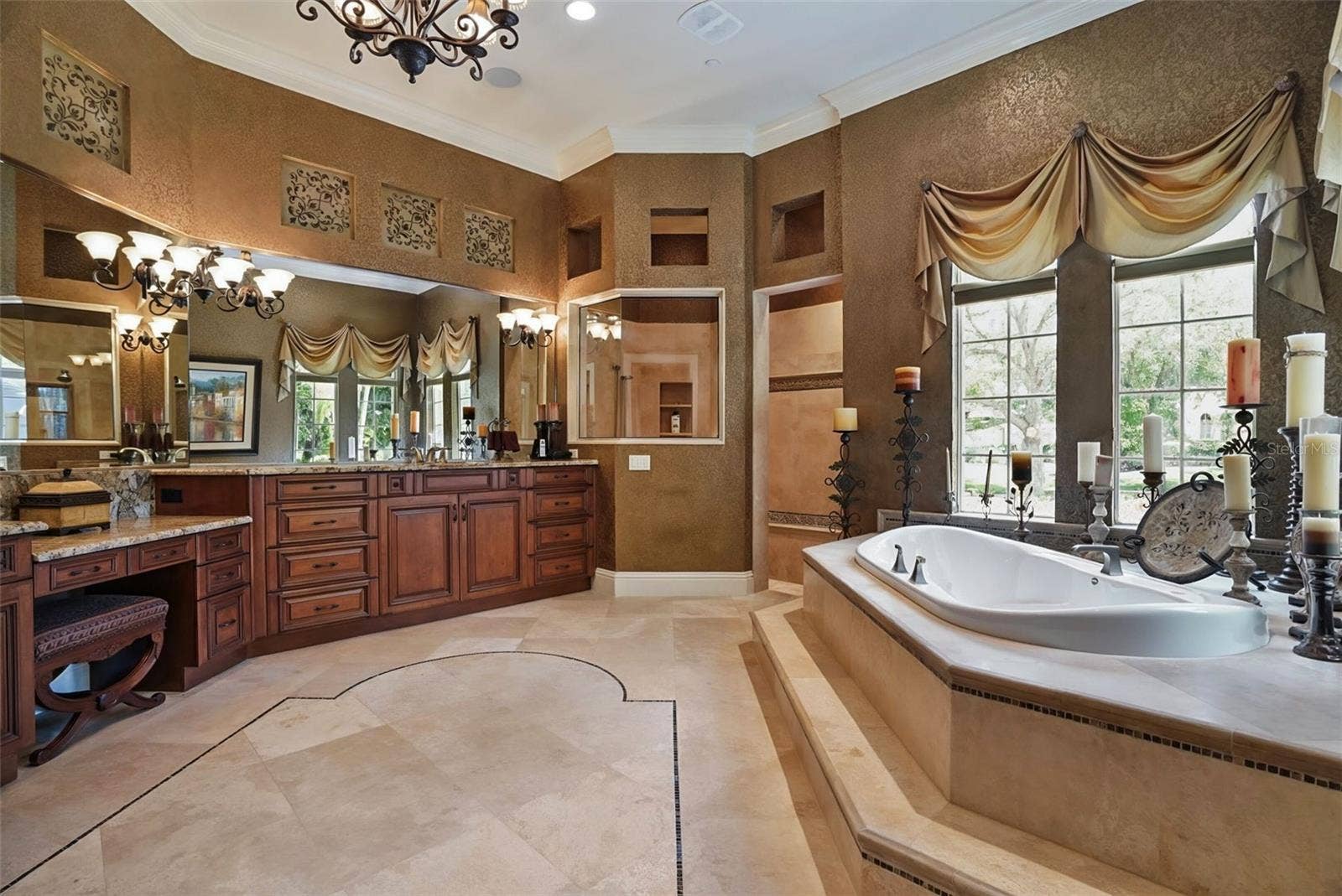3540 LEGACY HILLS COURT, Longwood, FL 32779 primary bedroom: bath