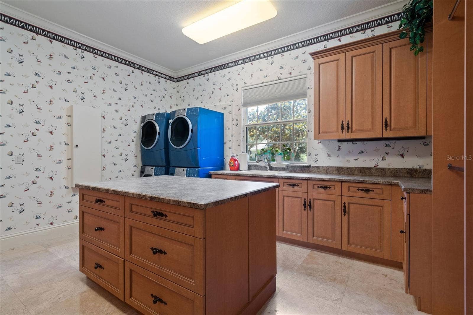 3540 LEGACY HILLS COURT, Longwood, FL 32779 3540 LEGACY HILLS COURT, Longwood, FL 32779