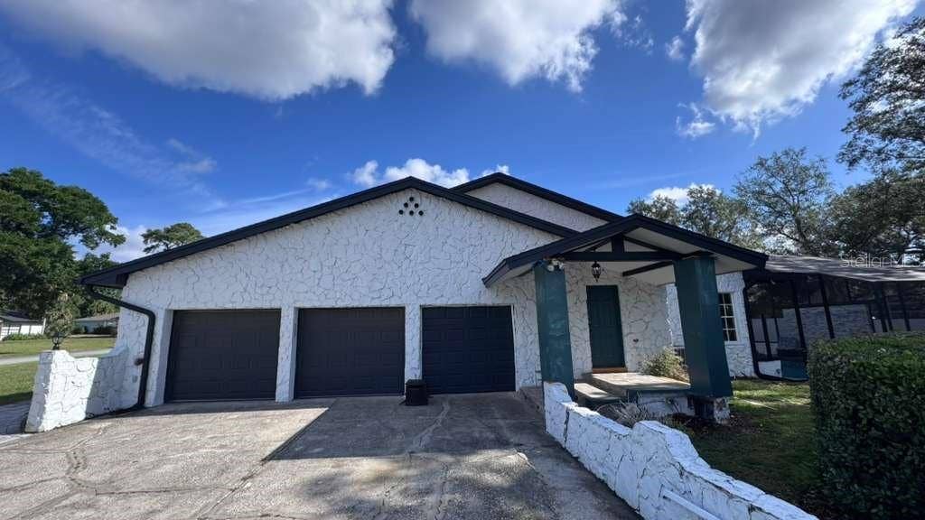 4627 WOODLOT COURT, Orlando, FL 32835 4627 WOODLOT COURT, Orlando, FL 32835