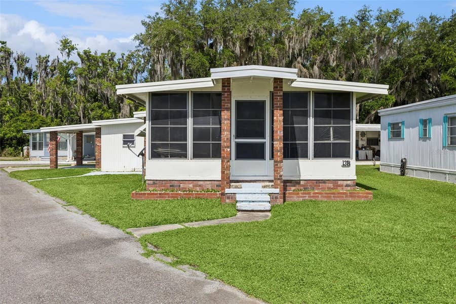 Property photo for 13 COCOS PLUMOSA DRIVE, #B, Eustis, FL