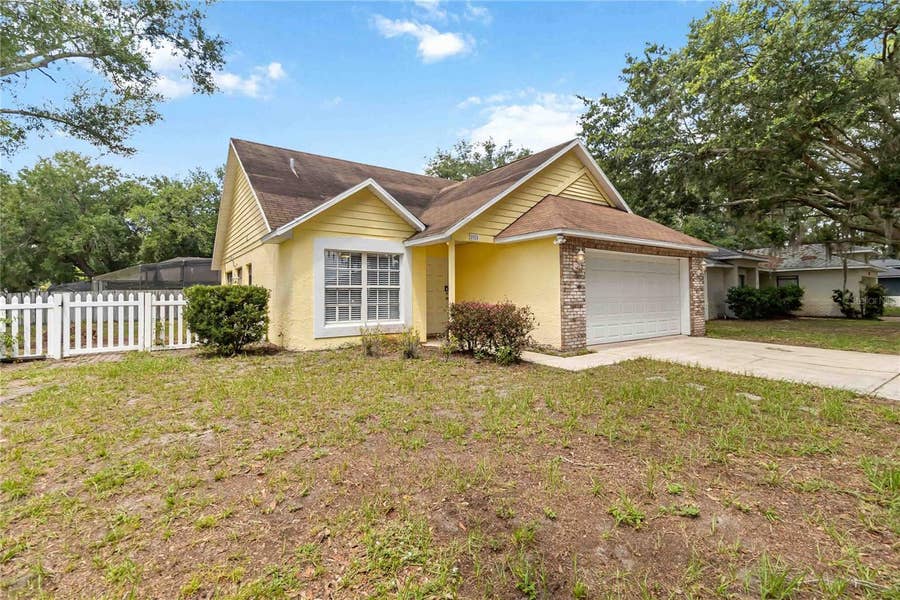 Property photo for 2924 DANA LANE, Kissimmee, FL