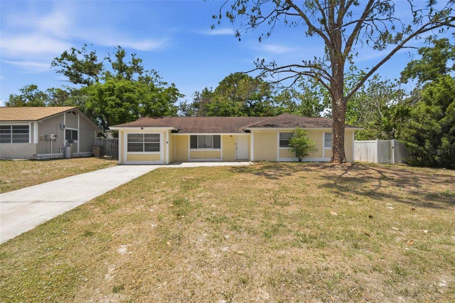 Property photo for 8412 RENALD BOULEVARD, Tampa, FL