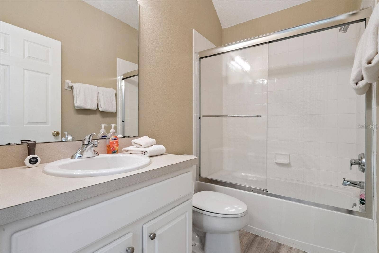 930 CROTON ROAD, Celebration, FL 34747 930 CROTON ROAD, Celebration, FL 34747