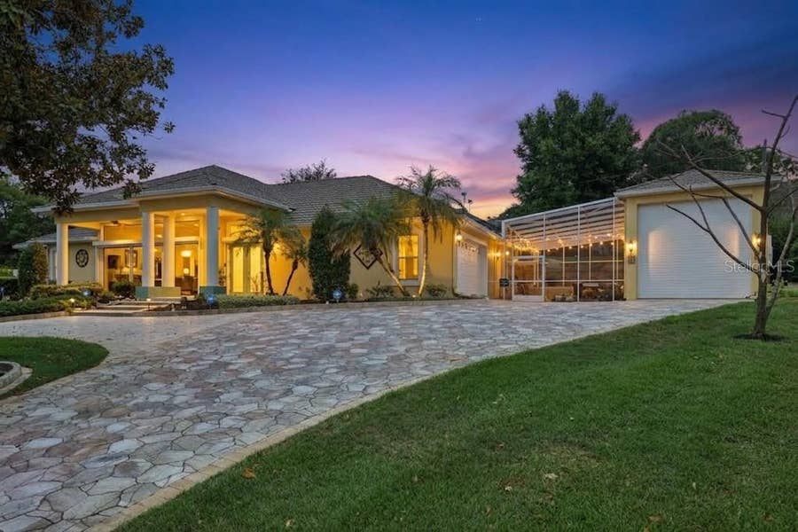 Property photo for 12128 LAKESHORE DRIVE, Clermont, FL