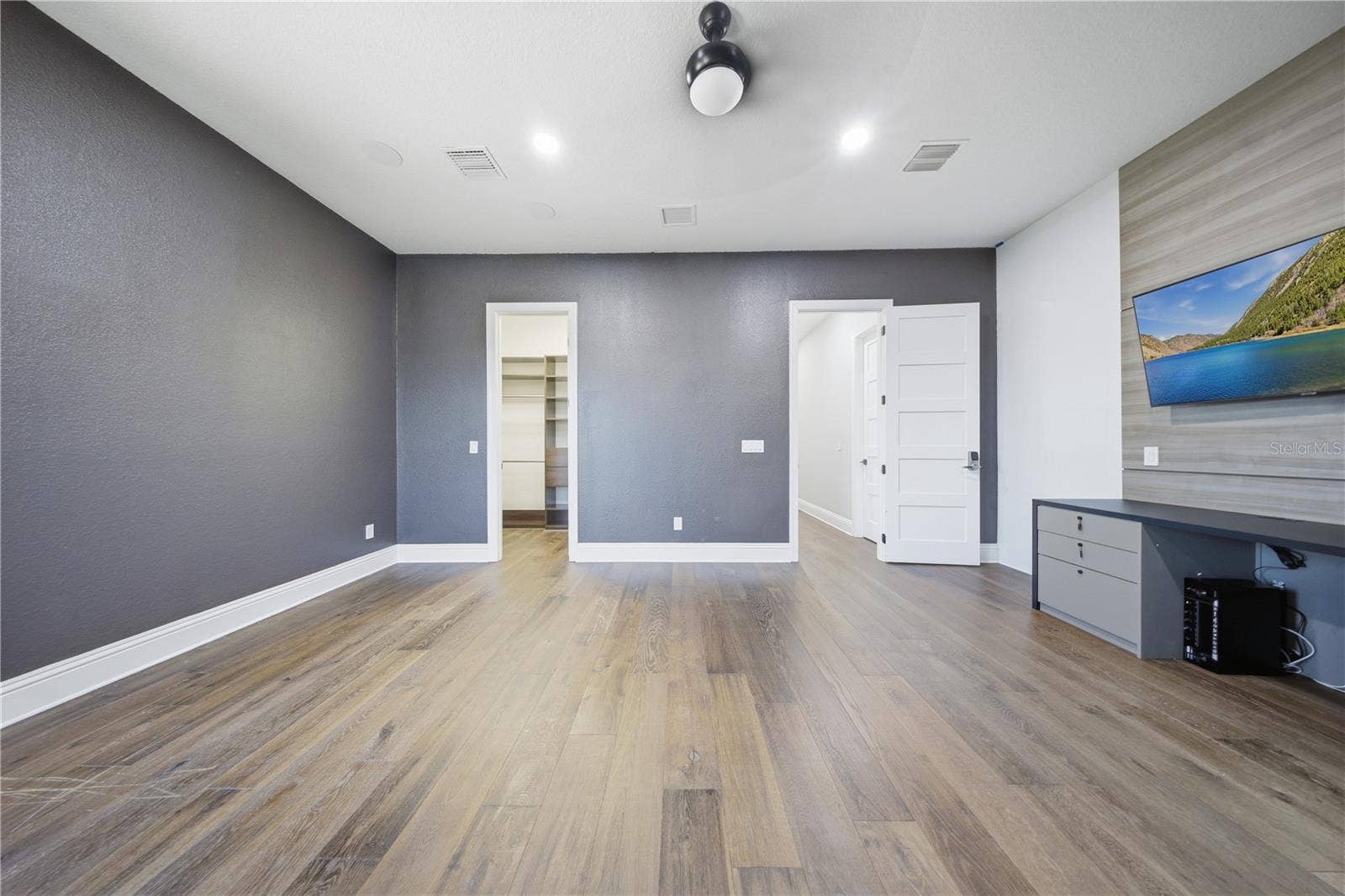 4303 ISABELLA CIRCLE, Windermere, FL 34786 4303 ISABELLA CIRCLE, Windermere, FL 34786