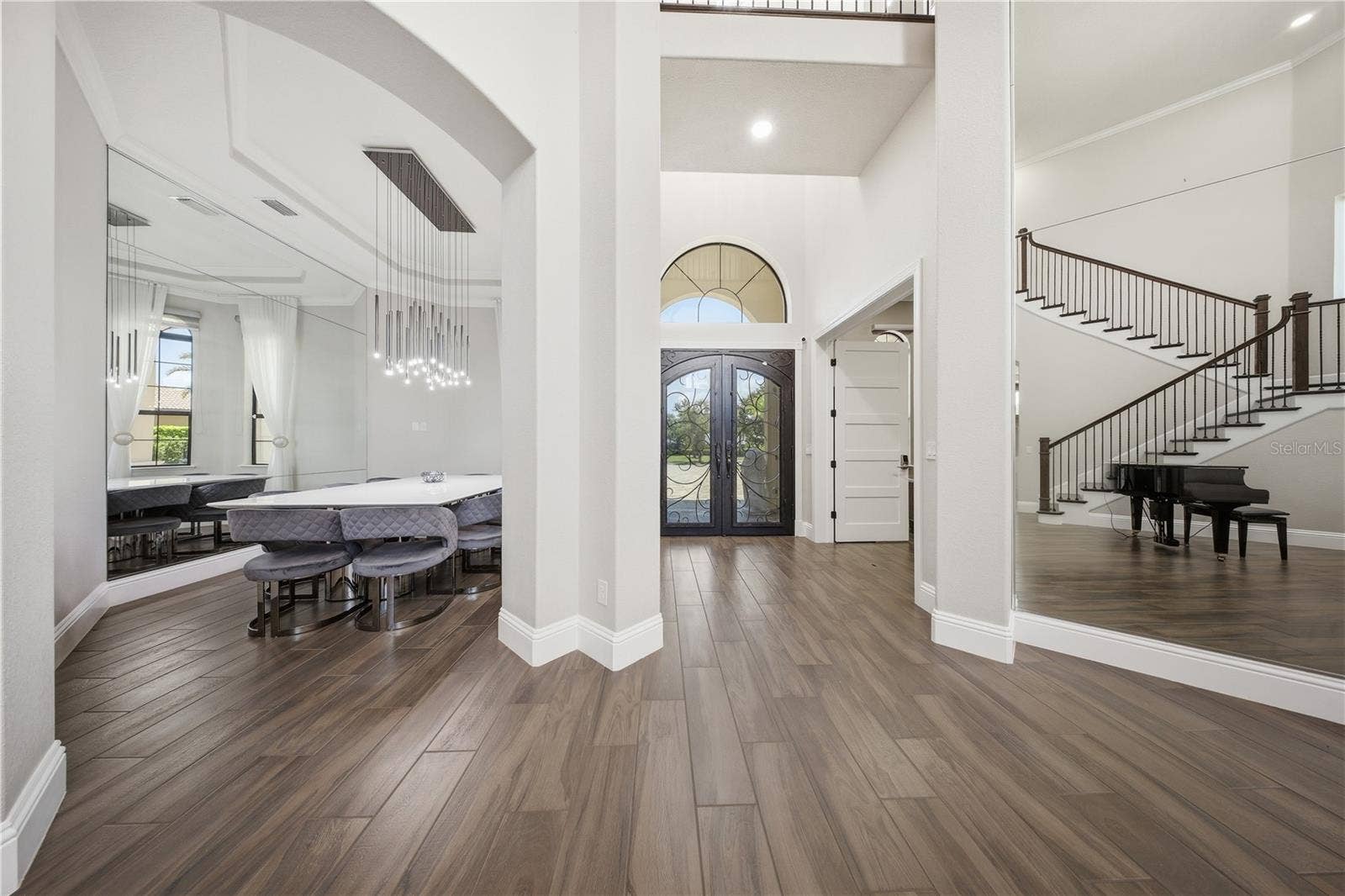 4303 ISABELLA CIRCLE, Windermere, FL 34786 4303 ISABELLA CIRCLE, Windermere, FL 34786