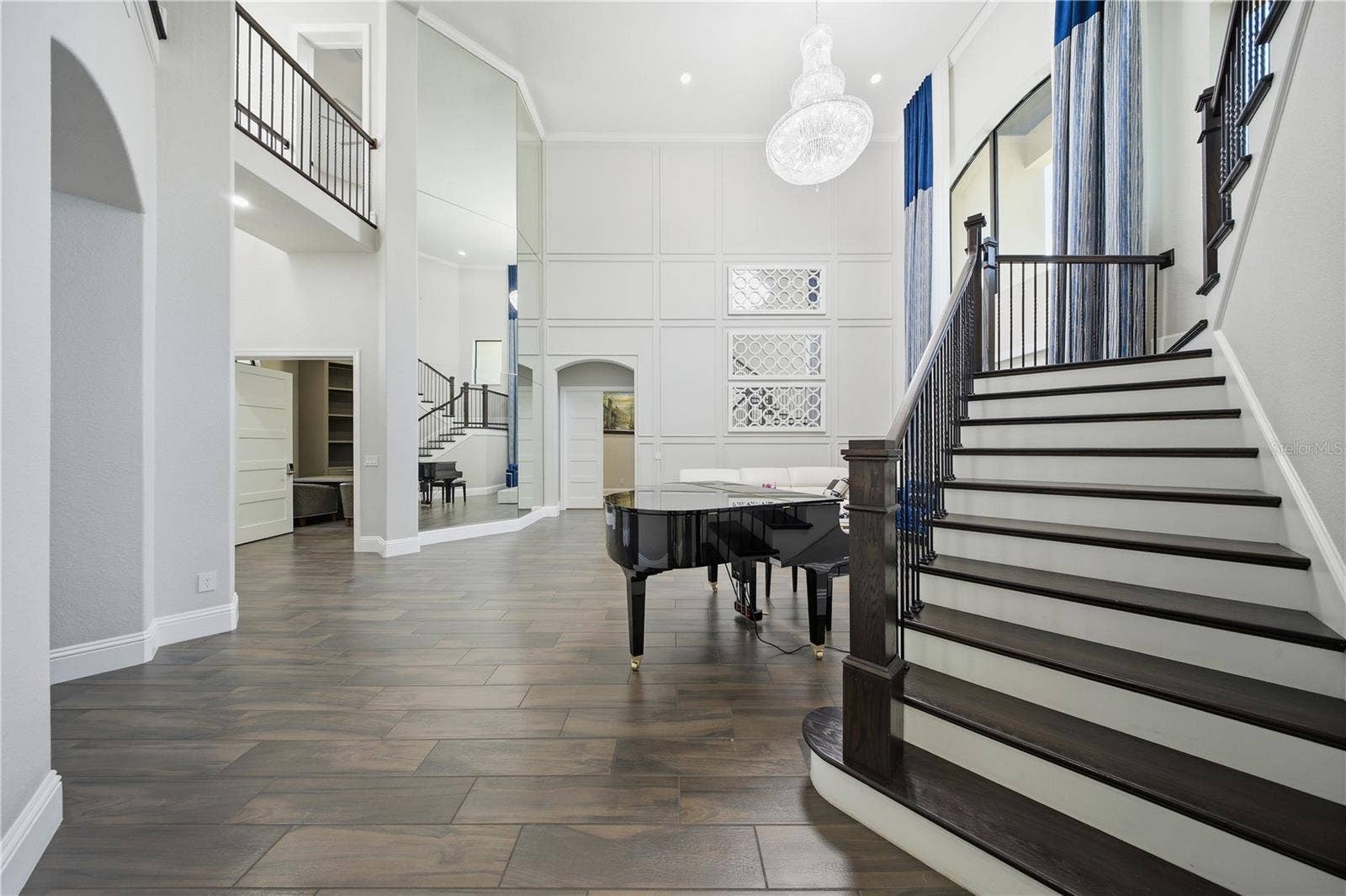 4303 ISABELLA CIRCLE, Windermere, FL 34786 4303 ISABELLA CIRCLE, Windermere, FL 34786