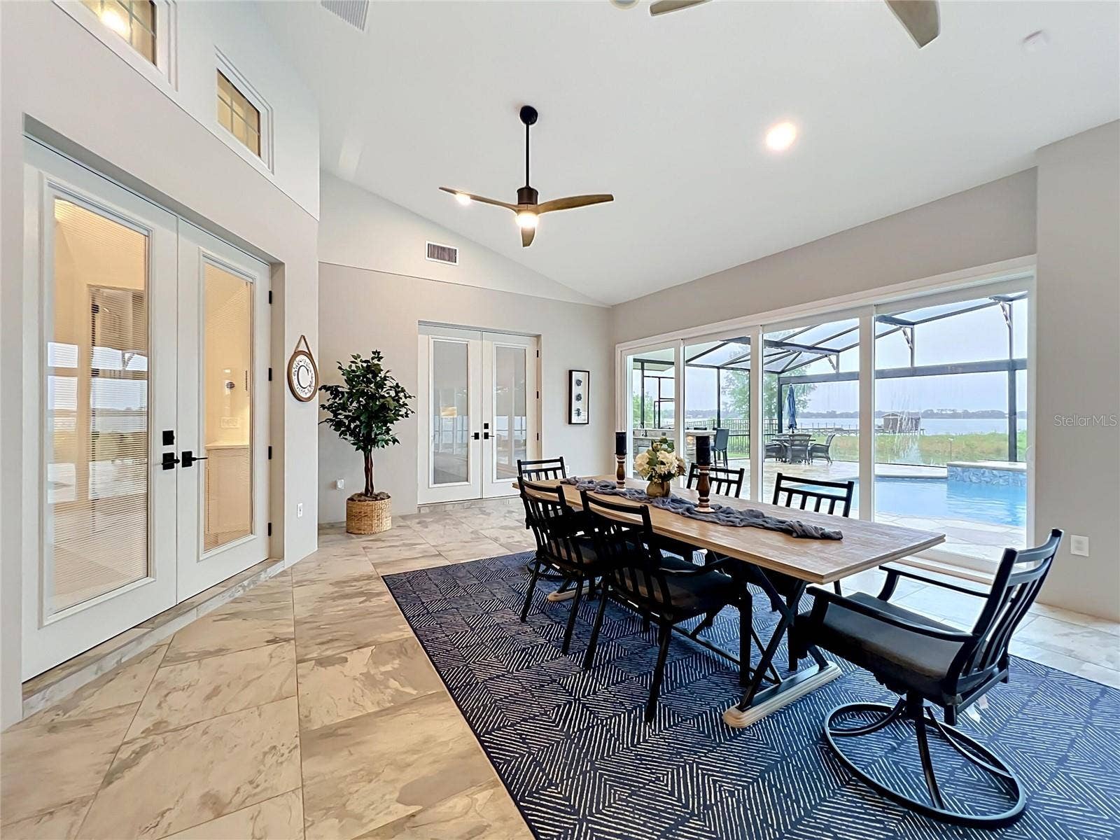 34449 PARKVIEW AVENUE, Eustis, FL 32736